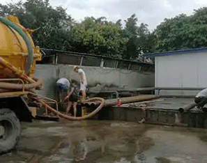 洛宁抽化粪池自动清理的方法
